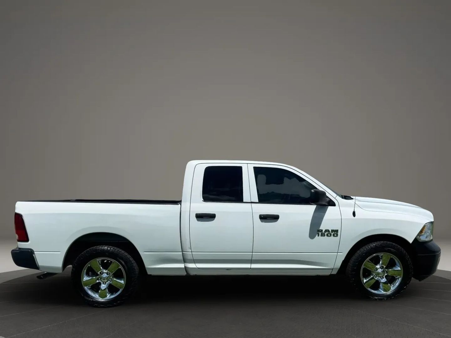 ram ram 1500 pickup 2017 1C6RR6FG5HS519301 image ram ram 1500 pickup 2017 1C6RR6FG5HS519301 image